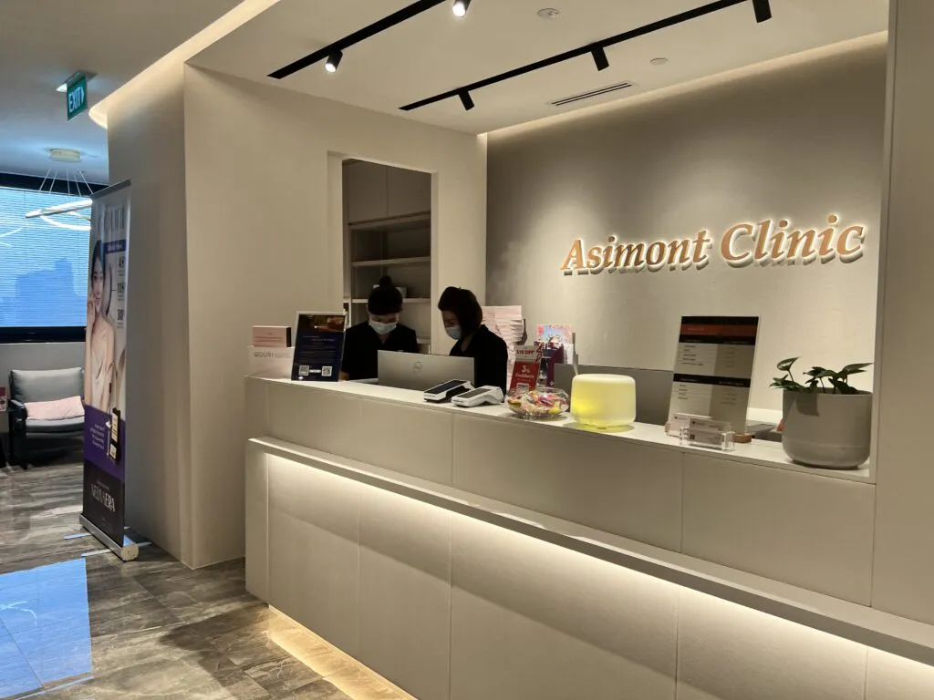 Reception desk at Asimont Clinic